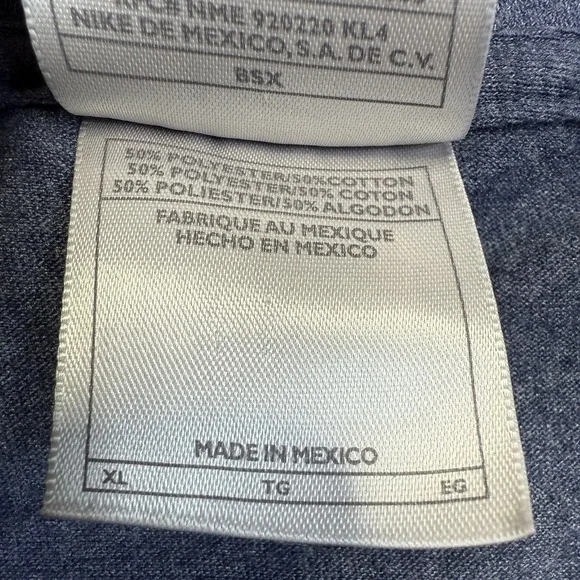 Y2K Nike T Shirt Men's XL Blue Spell Out Logo Silver Tag Vintage Athletic - Picture 4 of 7